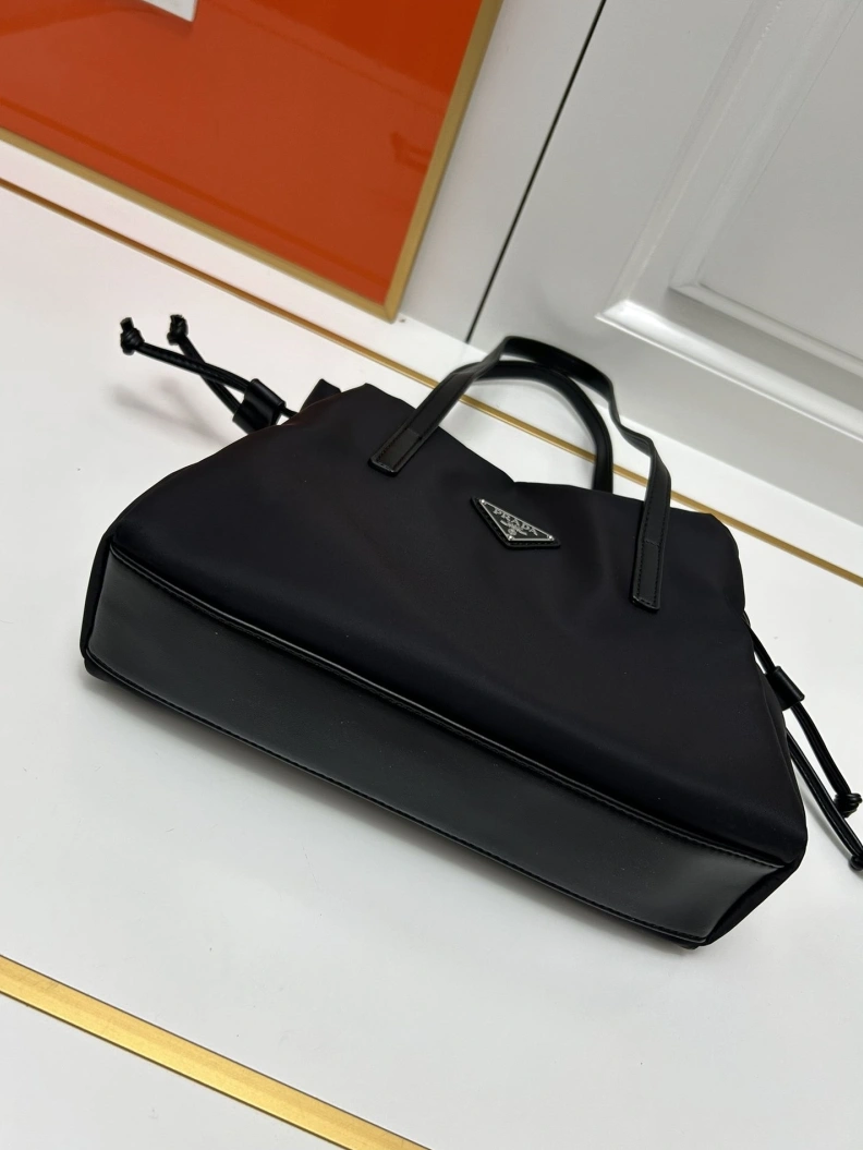 Trendsetting Prxdx Top Handle Bags 58457
