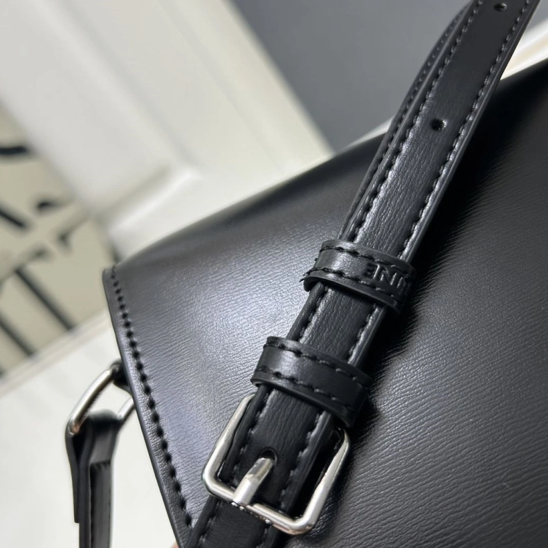 Reliable Cxlxne Satchel Bags 78364