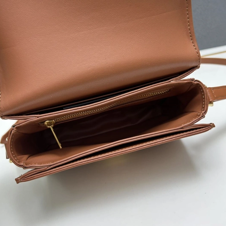 Sleek Cxlxne Satchel Bags 78380