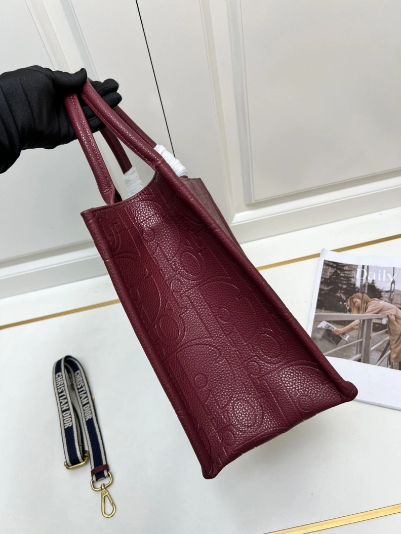 EyeCatching Dxxr Shopping Bags 61579