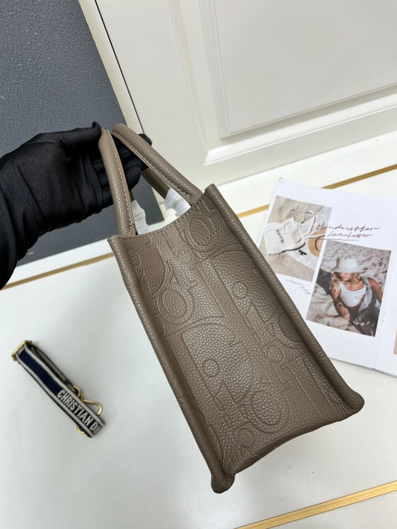 Comfortable Dxxr Shopping Bags 61583