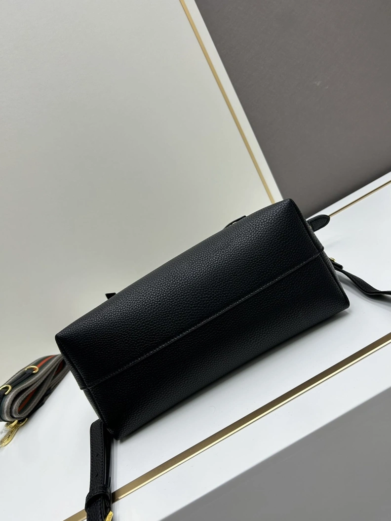 Prxdx Top Handle Bags Vibrant 58405
