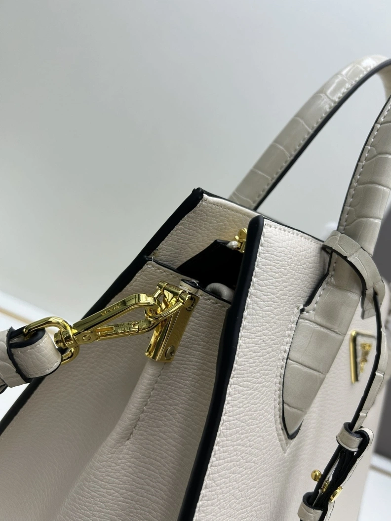 Prxdx Top Handle Bags Compact 58425