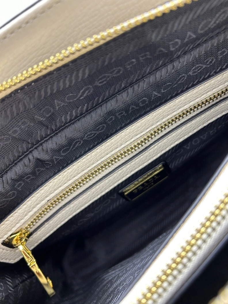 Prxdx Top Handle Bags Compact 58425