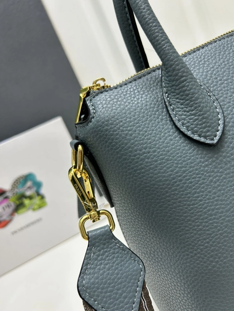 WellDesigned Prxdx Top Handle Bags 58363