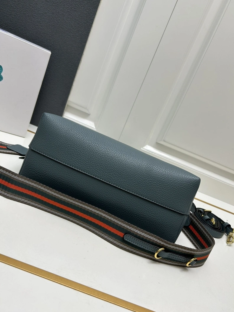 WellDesigned Prxdx Top Handle Bags 58363