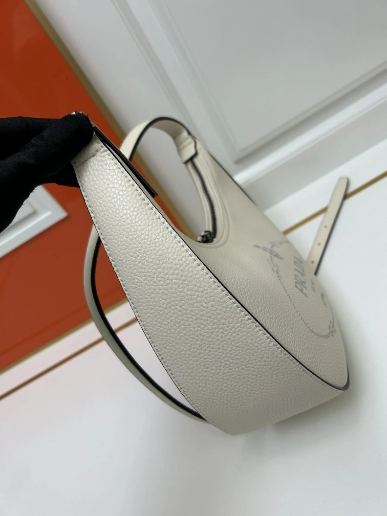Resilient Prxdx Satchel Bags 58958