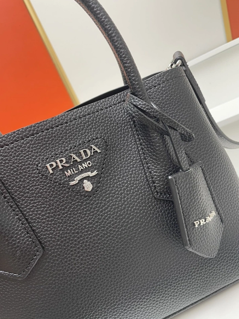 Resilient Prxdx Shopping Bags 58653