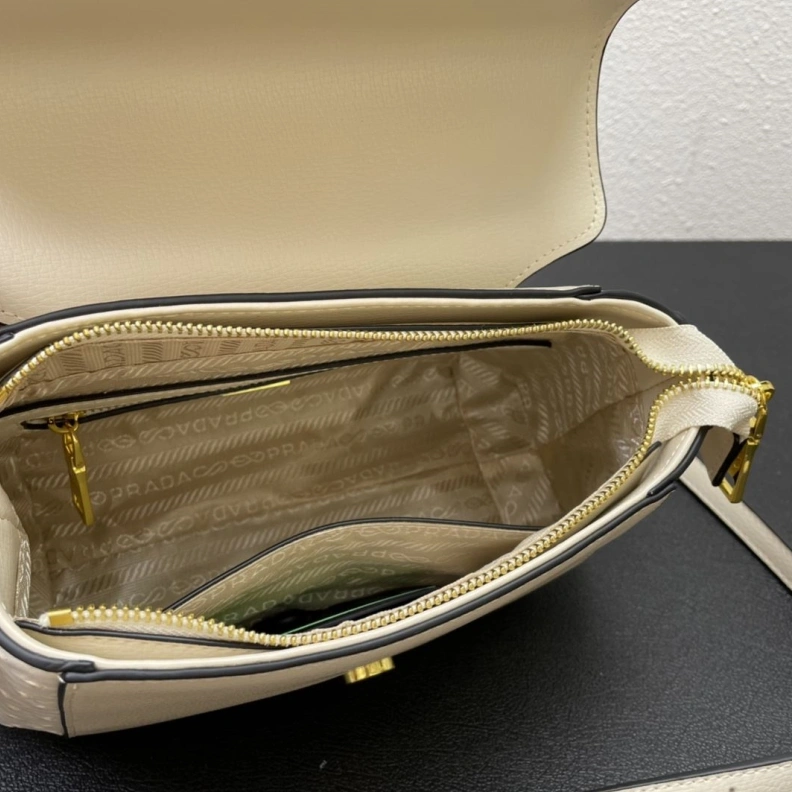 EyeCatching Prxdx Top Handle Bags 58337