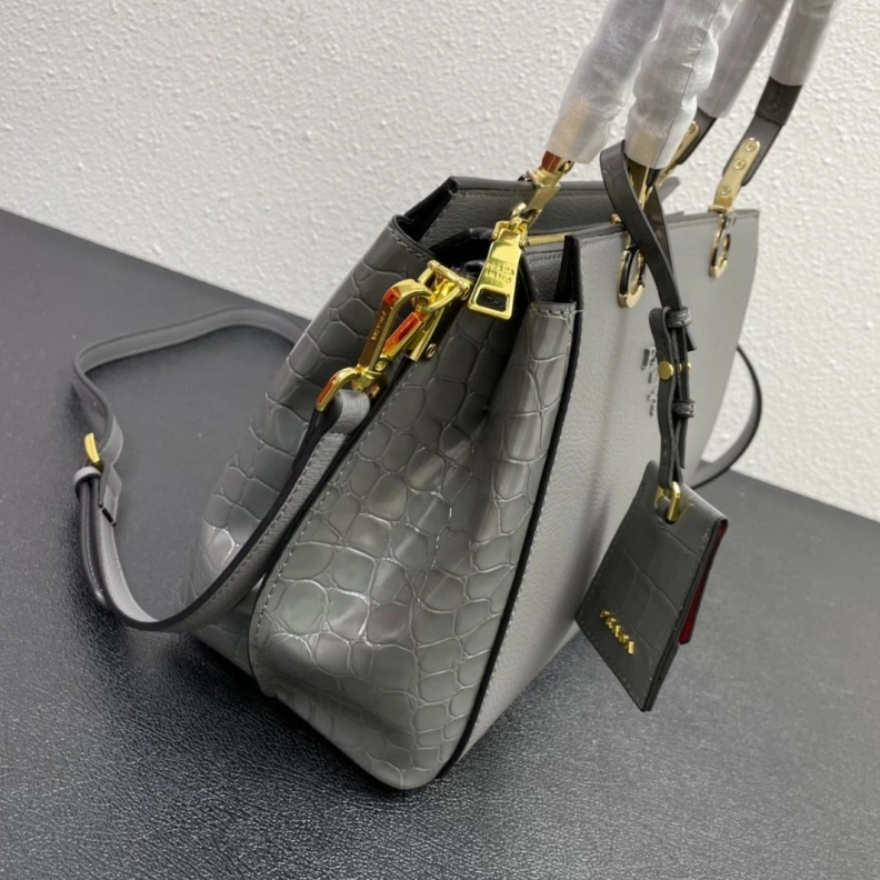 HighQuality Prxdx Top Handle Bags 58350