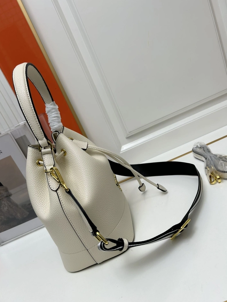 Practical Prxdx Bucket Bags 59059