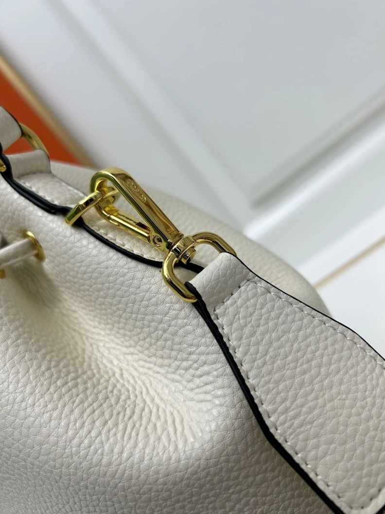 Practical Prxdx Bucket Bags 59059