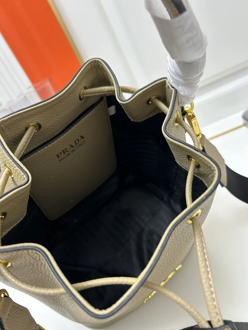 Prxdx Bucket Bags EyeCatching 59056