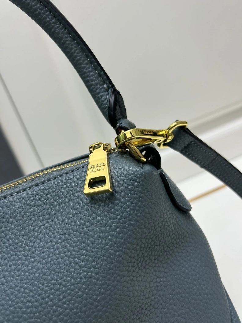 Cozy Prxdx Top Handle Bags 58322