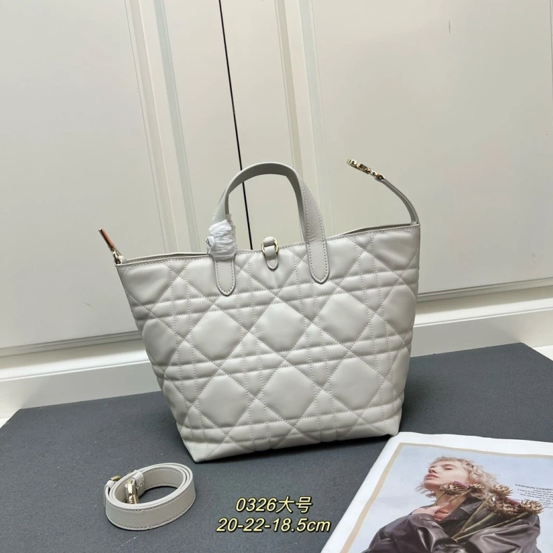 Classic Dxxr Shopping Bags 61561