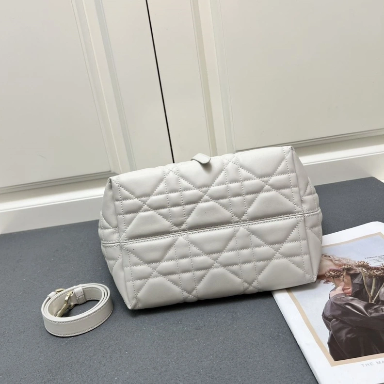 Classic Dxxr Shopping Bags 61561