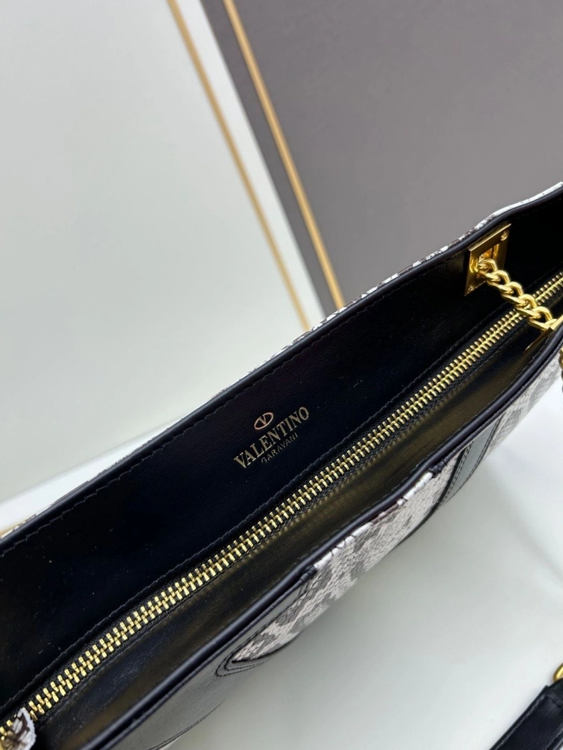 Fashionable Vxlxntino Satchel Bags 77005
