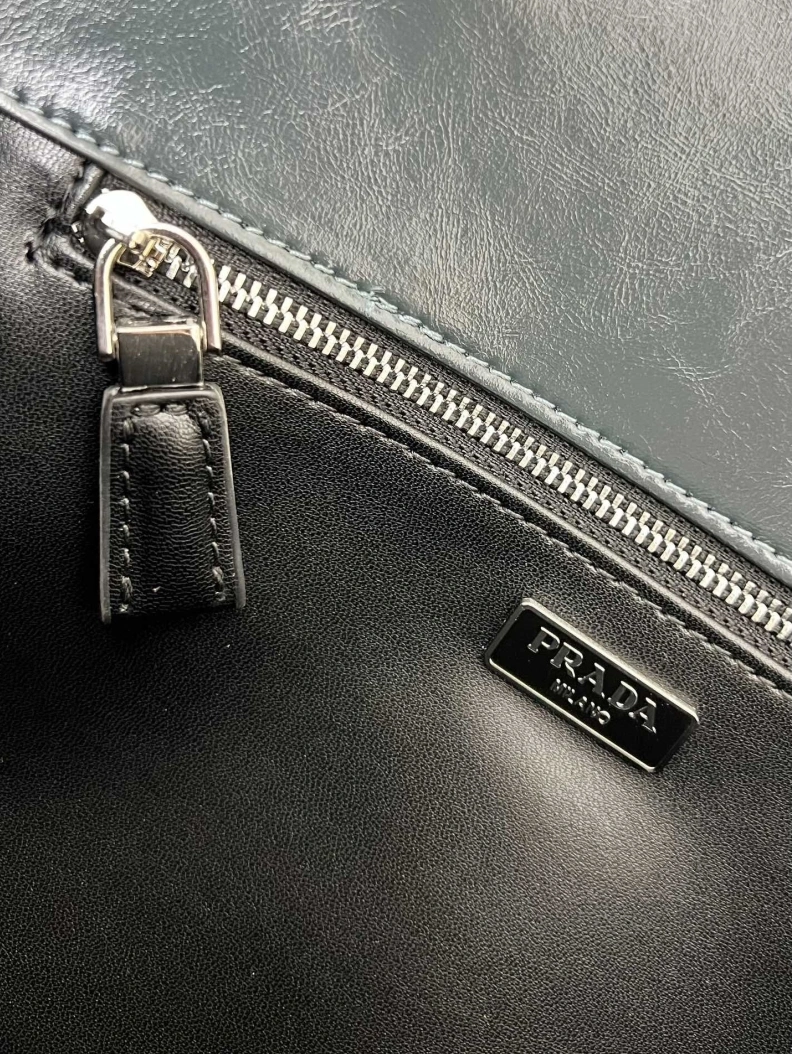 HighQuality Prxdx Top Handle Bags 58304