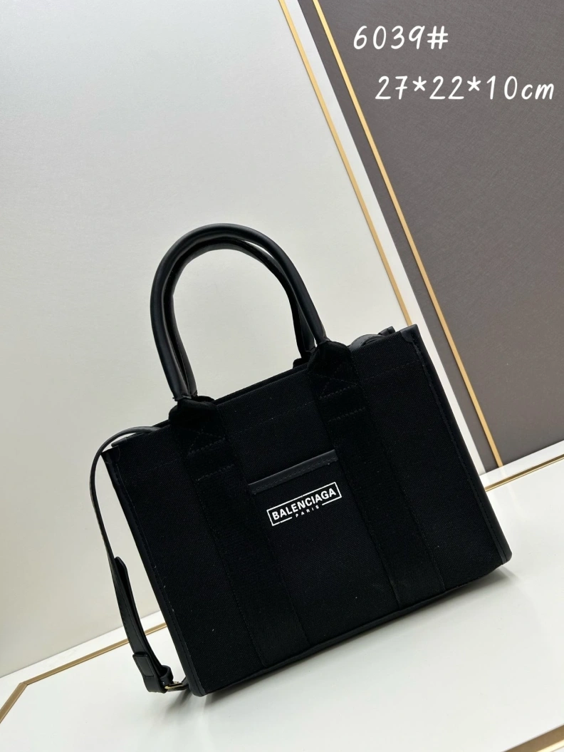 Bold Bxlxnciaga Shopping Bags 78763