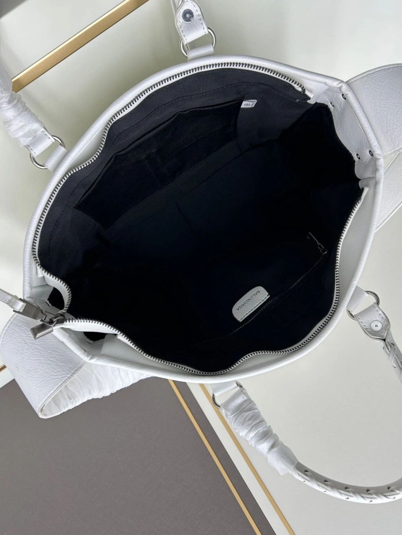 Bxlxnciaga Top Handle Bags Flexible 78750