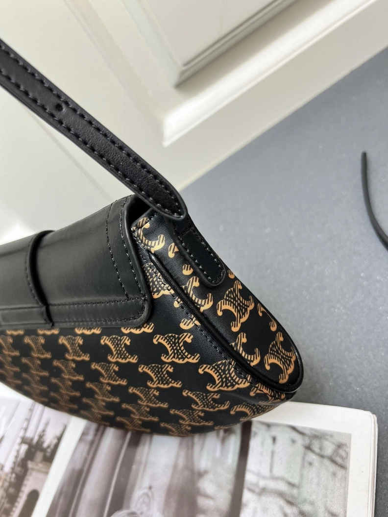 Sleek Cxlxne Top Handle Bags 78265