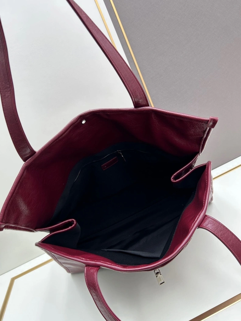 ModernLook Chxnxl Shopping Bags 32476