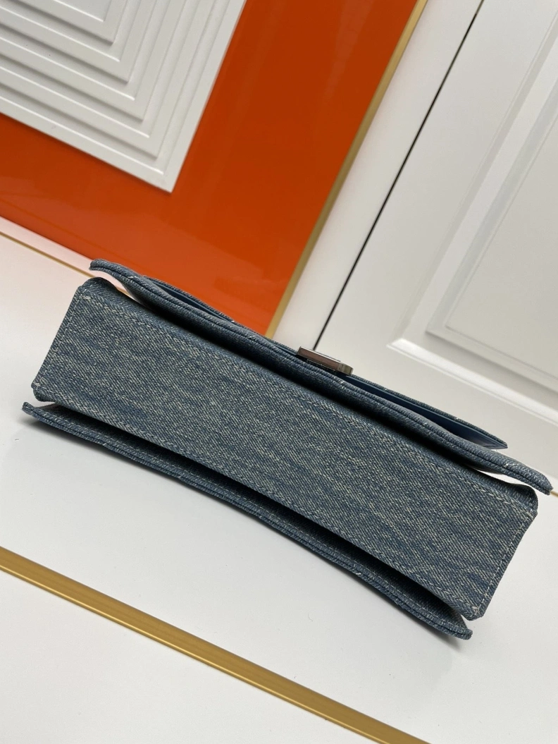 Comfortable Bxlxnciaga Top Handle Bags 78712