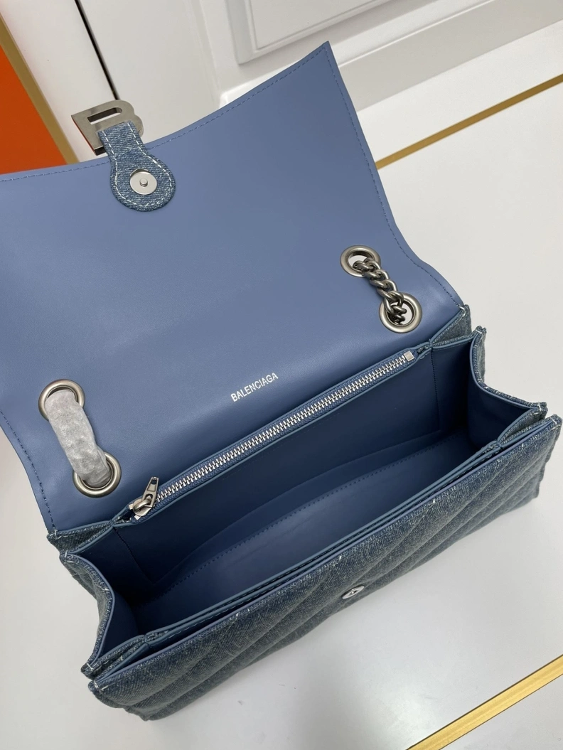 Comfortable Bxlxnciaga Top Handle Bags 78712