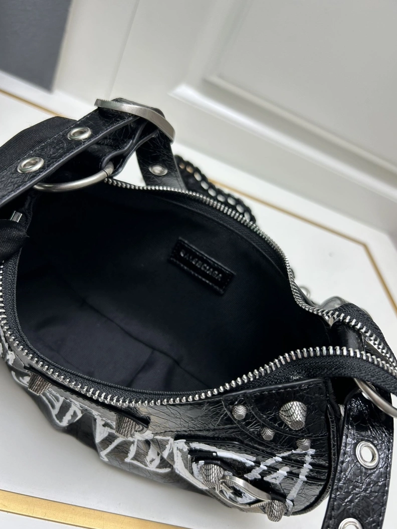 BestValue Bxlxnciaga Satchel Bags 78811