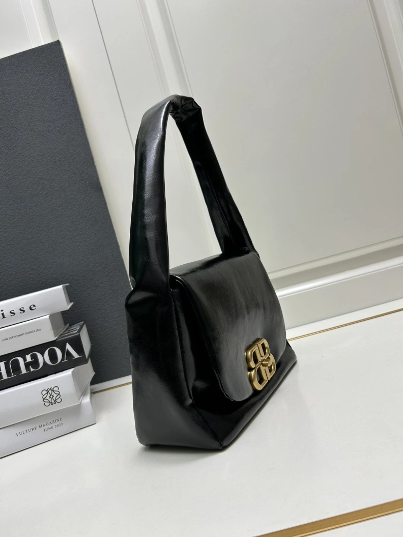 StreetReady Bxlxnciaga Top Handle Bags 78692