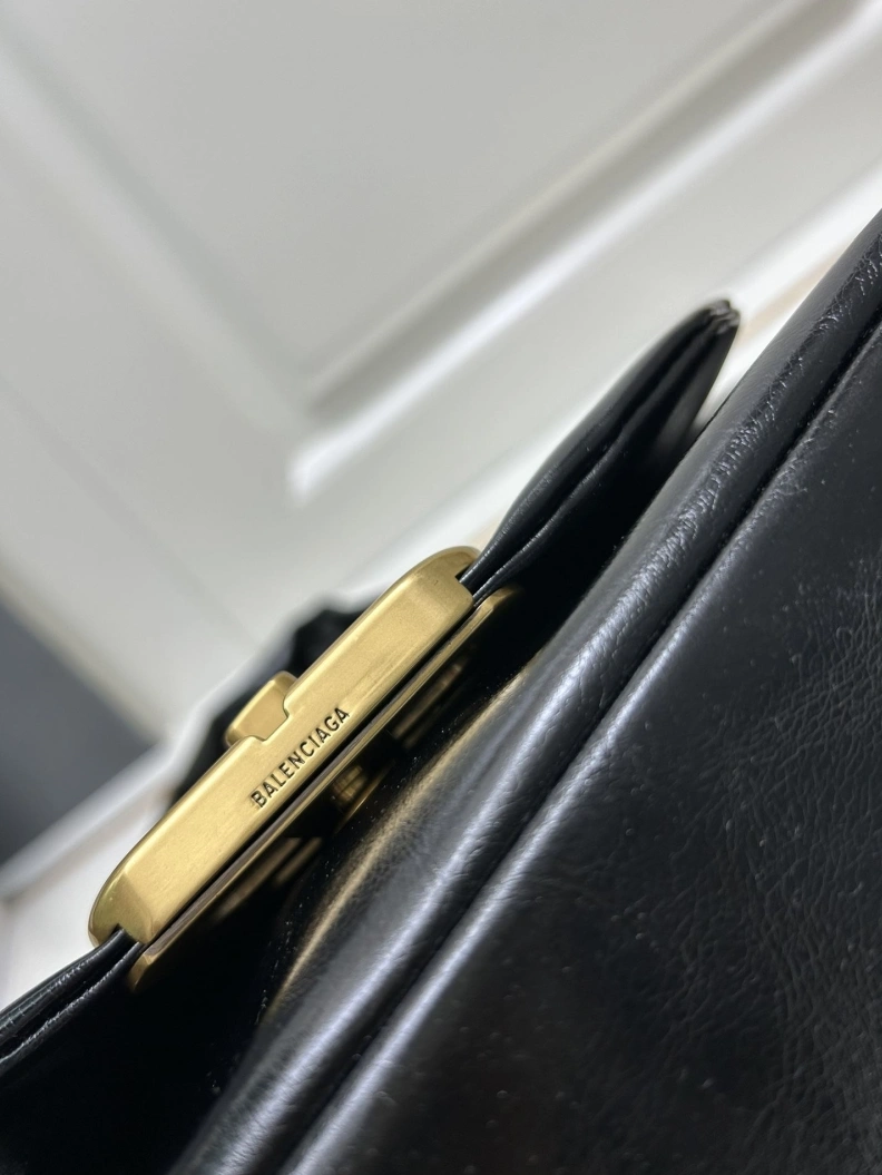 StreetReady Bxlxnciaga Top Handle Bags 78692
