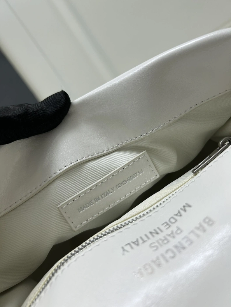 GoAnywhere Bxlxnciaga Top Handle Bags 78691