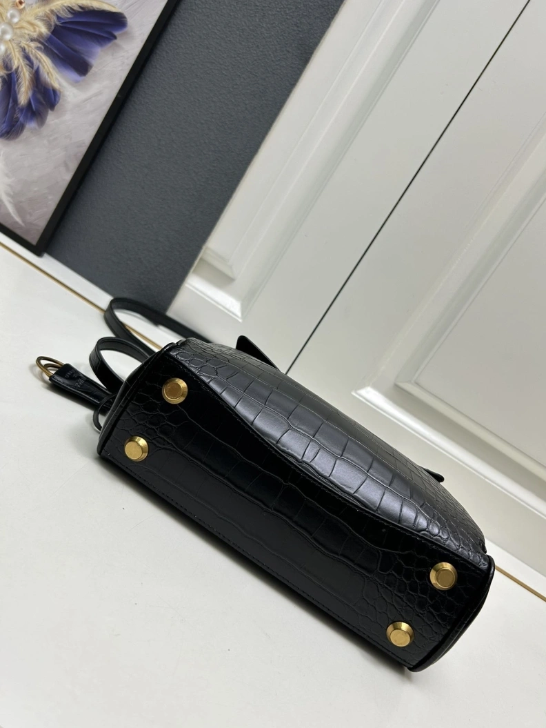 Bxlxnciaga Top Handle Bags WellDesigned 78727