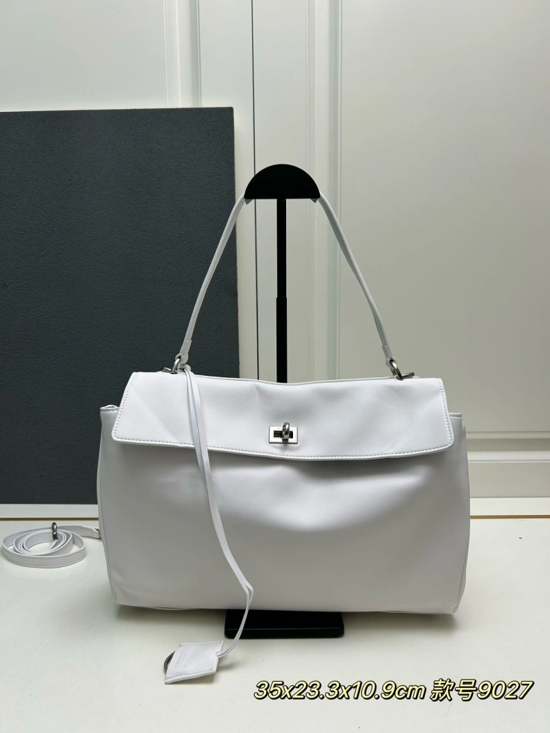 Trendsetting Bxlxnciaga Top Handle Bags 78674