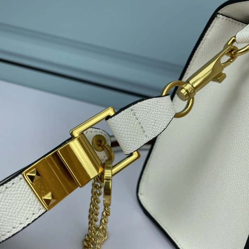 SportInspired Vxlxntino Handle Bags 77194