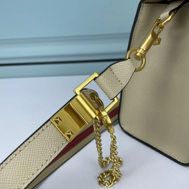 Refined Vxlxntino Handle Bags 77183