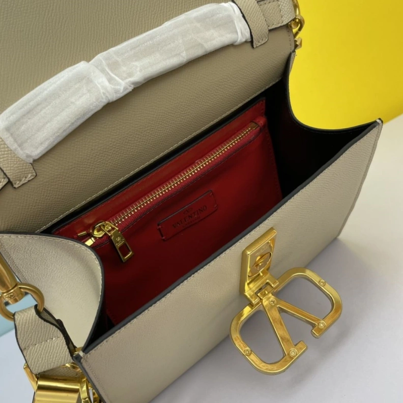 Refined Vxlxntino Handle Bags 77183
