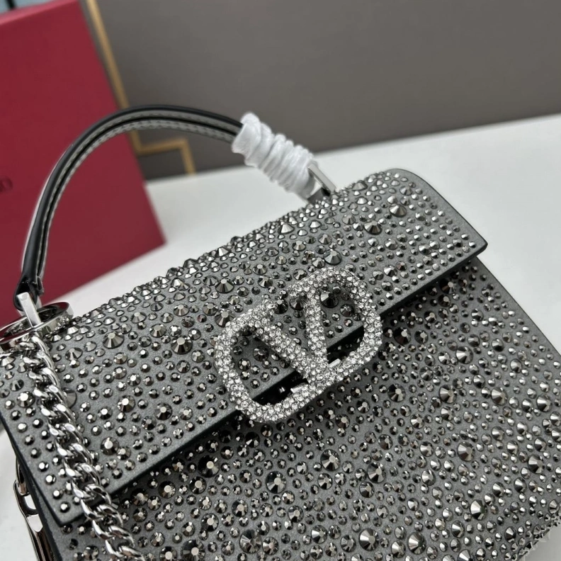 DailyWear Vxlxntino Handle Bags 77201