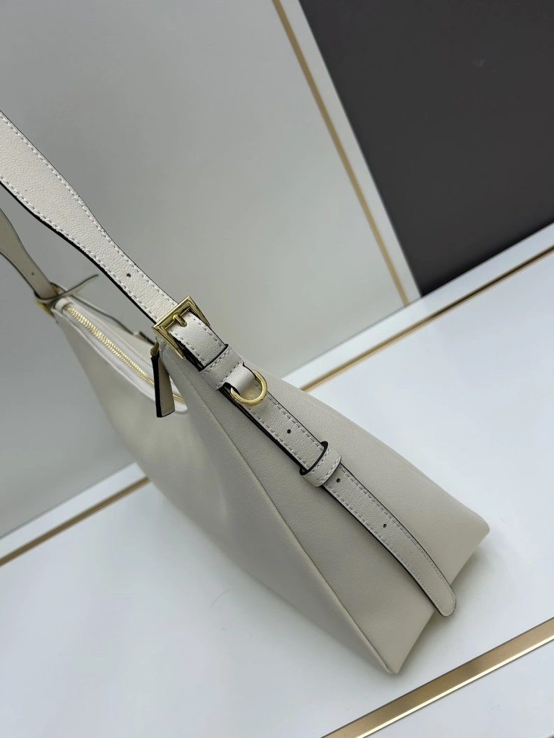 Compact Prxdx Top Handle Bags 58241