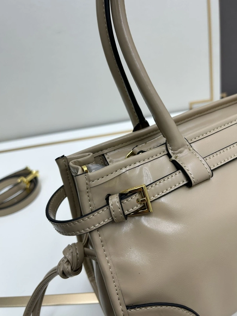 UrbanStyle Prxdx Top Handle Bags 58206