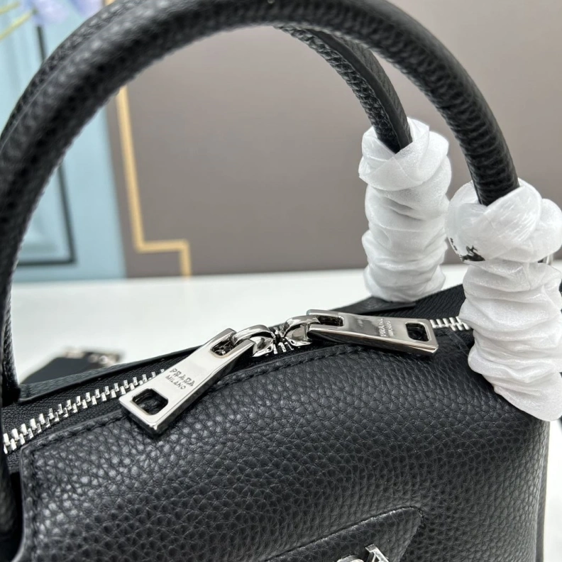 Reliable Prxdx Top Handle Bags 58205