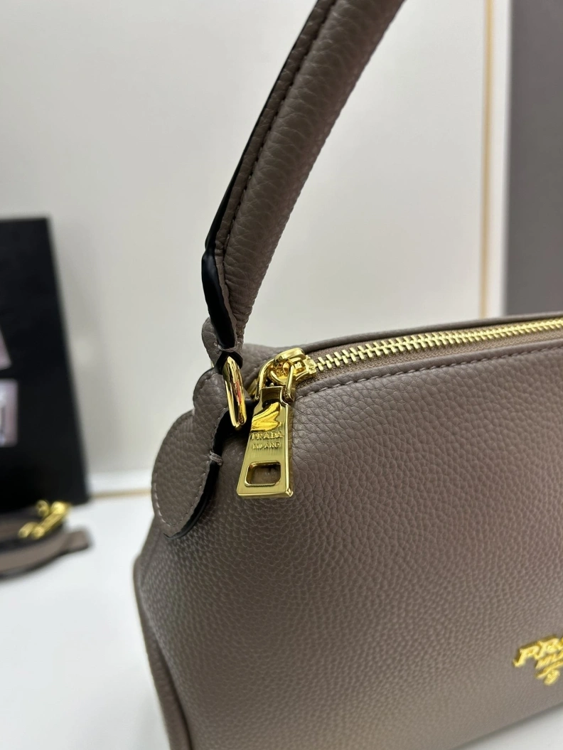 Bold Prxdx Top Handle Bags 58237