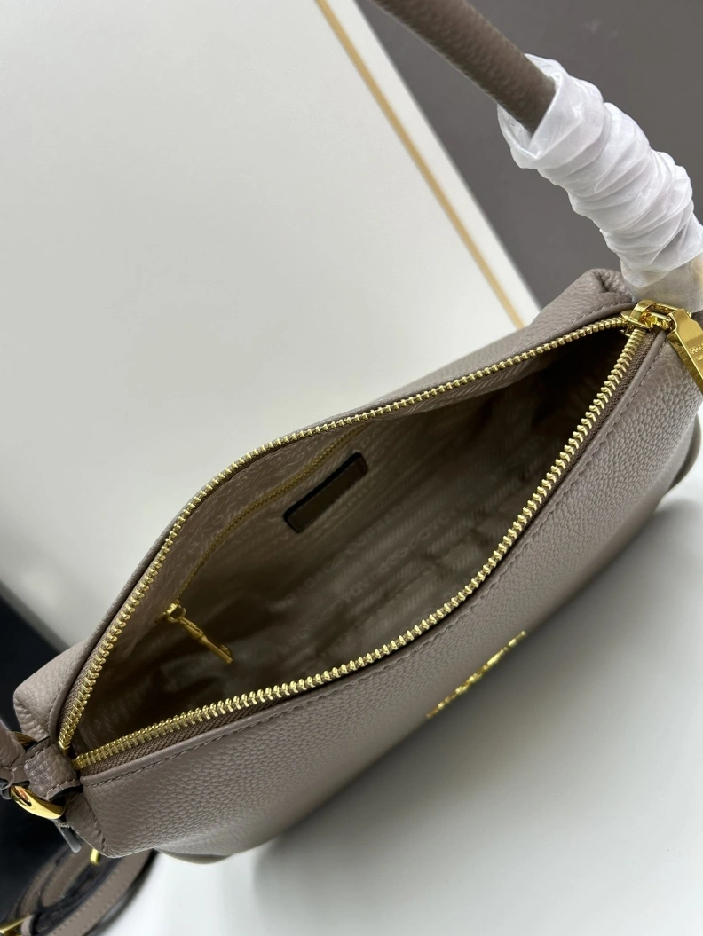 Bold Prxdx Top Handle Bags 58237