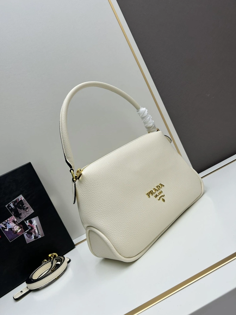 WellDesigned Prxdx Top Handle Bags 58265