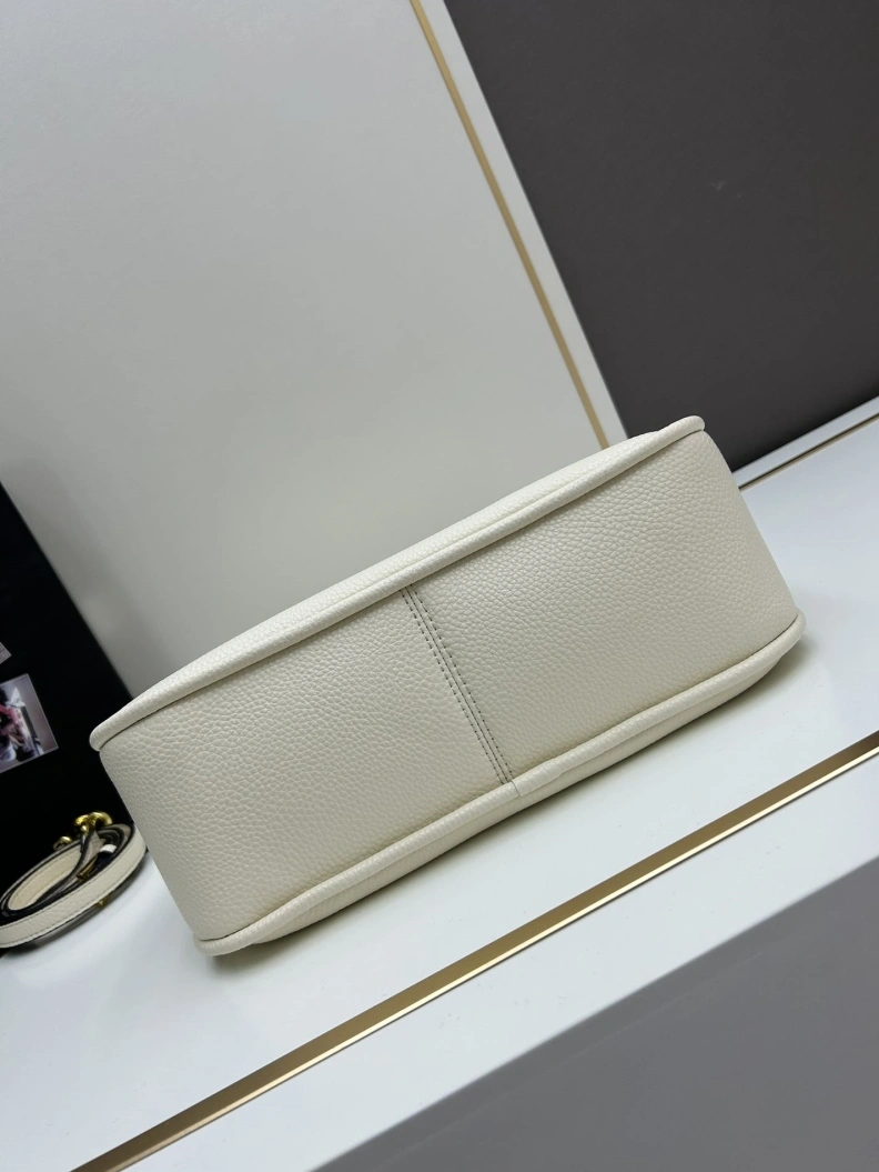 WellDesigned Prxdx Top Handle Bags 58265