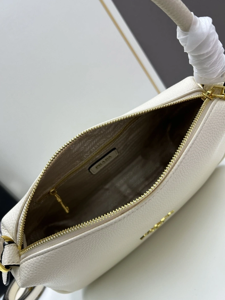 WellDesigned Prxdx Top Handle Bags 58265