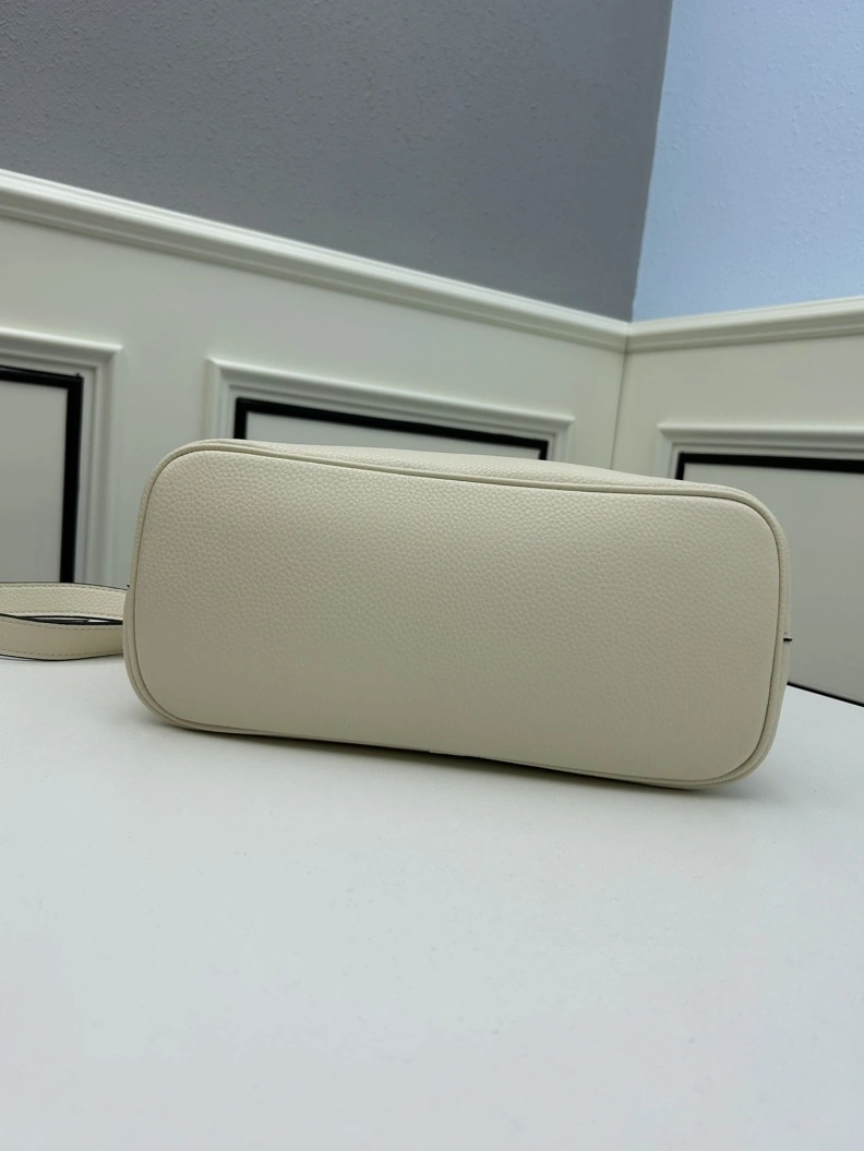 Unique Prxdx Top Handle Bags 58230