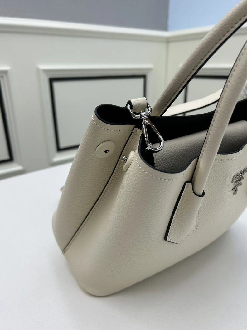Unique Prxdx Top Handle Bags 58230