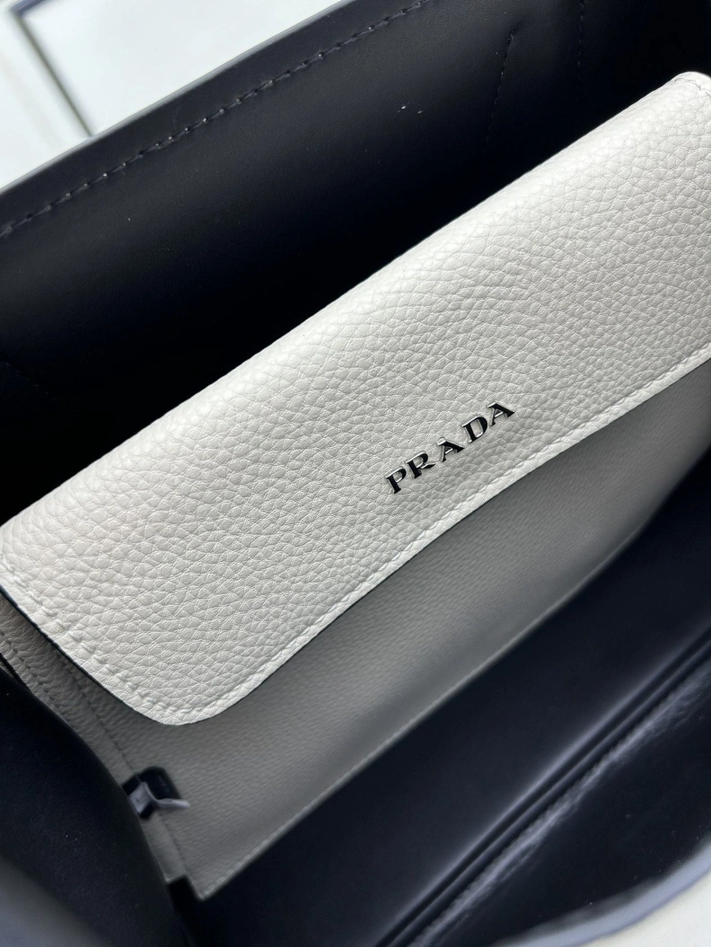 Unique Prxdx Top Handle Bags 58230