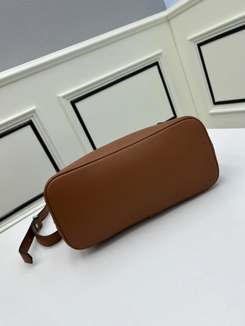HighQuality Prxdx Top Handle Bags 58168
